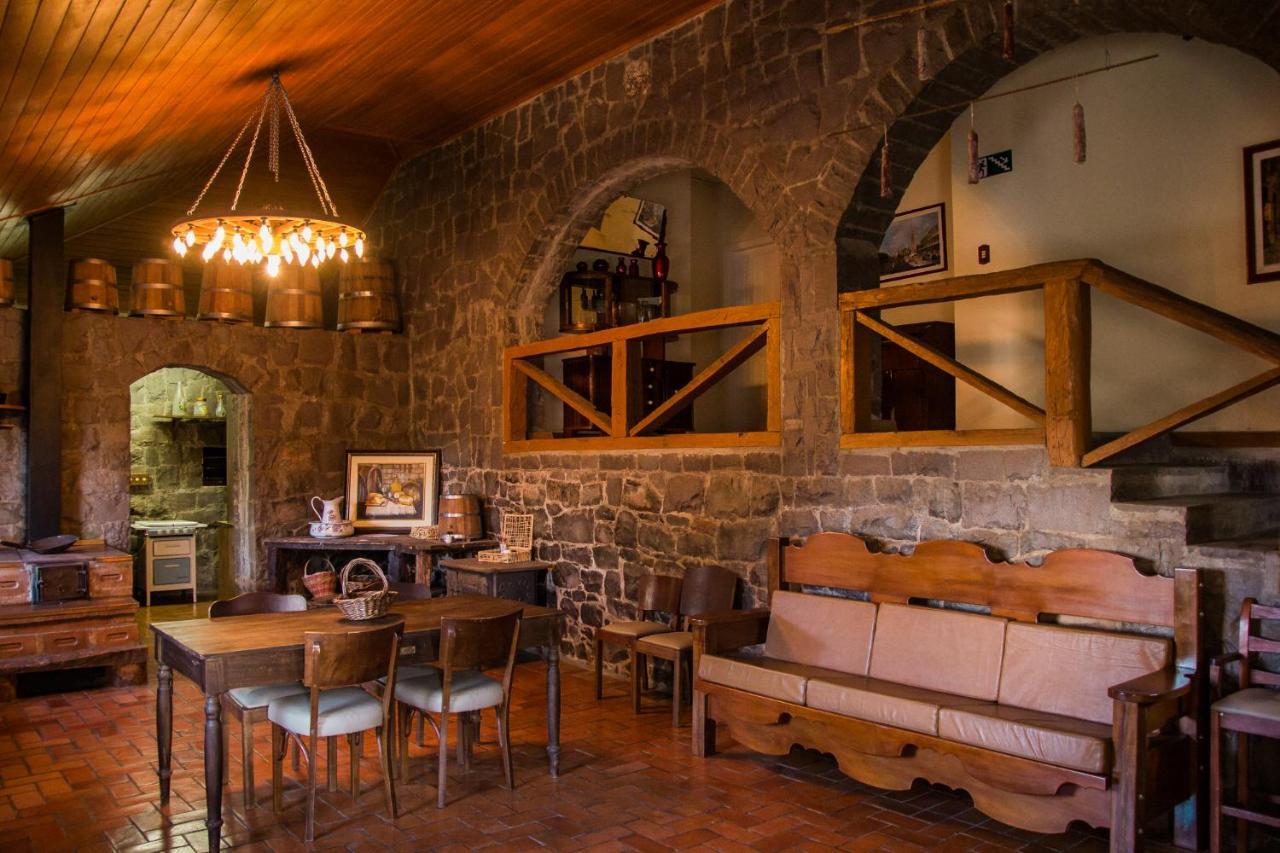 Vila Casa De Pedra Mena Kaho Bento Gonçalves Exteriér fotografie